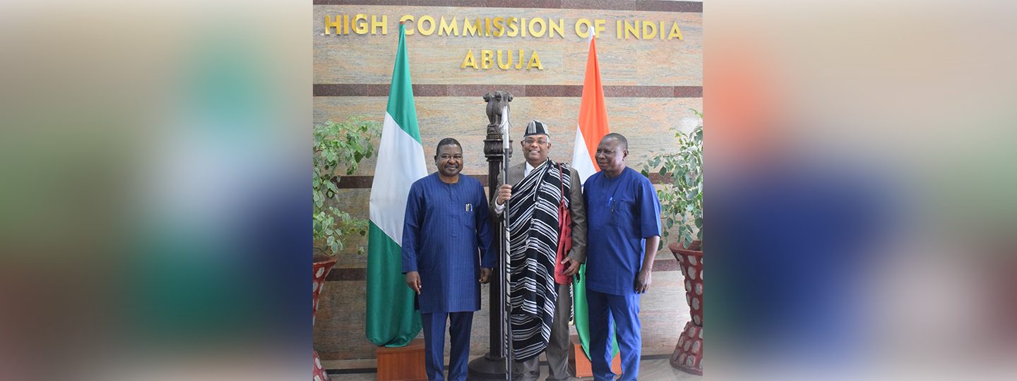 On 30 Aug, HC met Prof Zacharys Anger Gundu, VC, University of MKAR, Benue State.
